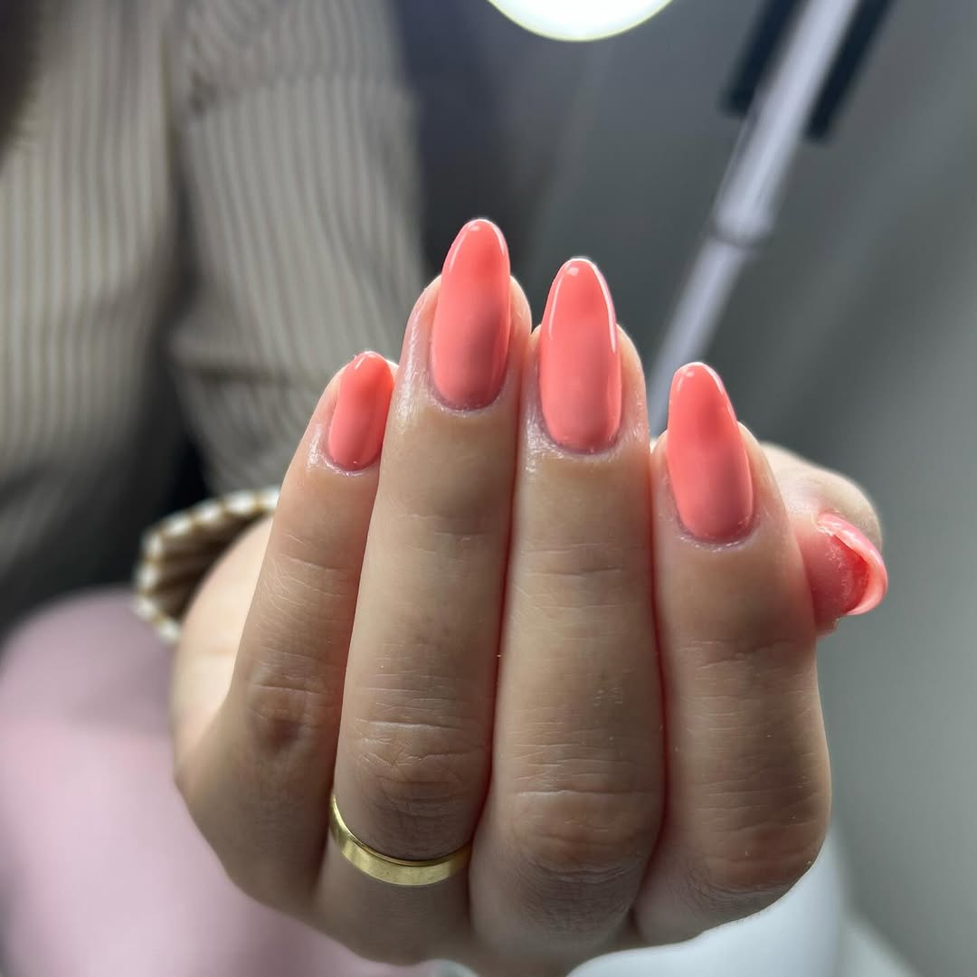 Degradê burgundy para rosa nude