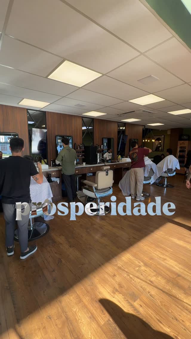 Sobrancelha masculina com design limpo em 15 minutos